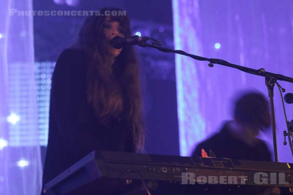 BEACH HOUSE - 2015-10-29 - PARIS - Grande Halle de La Villette - 